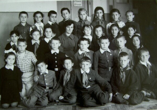 Фото школьников и выпускников 6 школы. Фото с 1958 по 1988г (дополнено)