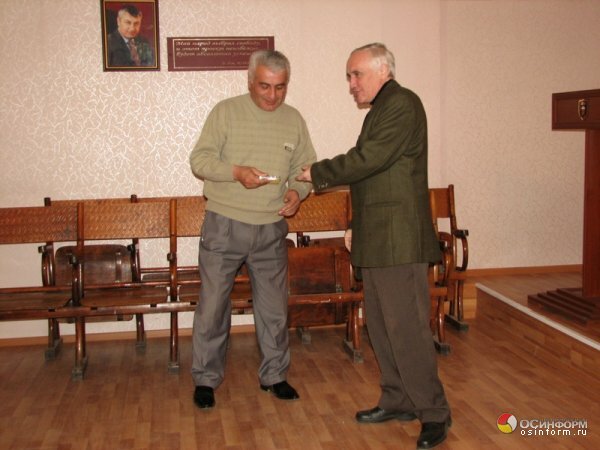 В Южной Осетии журналистам вручили медали «За принуждение к миру»