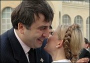 Тимошенко ждет "боеспособных" наблюдателей из Грузии (Видео)