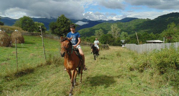 Конный туризм в Южной Осетии: пока только первая ласточка