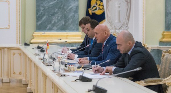 Генеральный прокурор Российской Федерации Юрий Чайка провел встречу с делегацией Генеральной прокуратуры Республики Южная Осетия