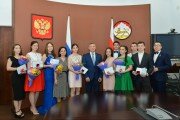 В Северной Осетии чествовали выпускников-медалистов