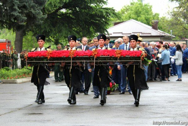 Ушедшие в бессмертие: на митинге в Цхинвале почтили память погибших в ВОВ