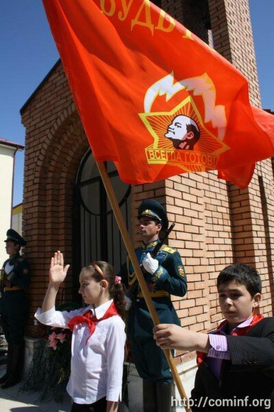 В Южной Осетии пионеры поздравят ветеранов с праздником Великой Победы