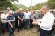 В селе Цнелис будет выставлен югоосетинский пограничный пост для защиты граждан, - Бибилов