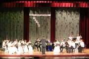 Оркестры юга и севера Осетии дали совместный концерт в честь государственных праздников