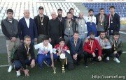 Команда "Цхинвал" награждена кубком победителя футбольного первенства Северной Осетии