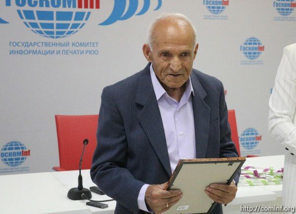 В пресс-центре Госкомитета информации Южной Осетии поощрили наградами работников СМИ