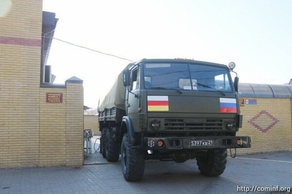 Российские военные продезинфицировали городской рынок №2 и улицы Цхинвала. Фото